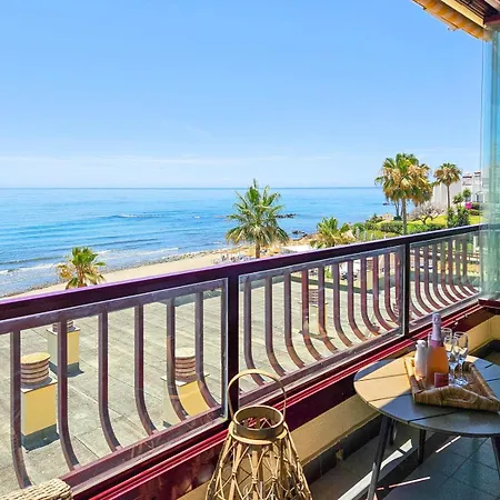 Beachfront Luxury *
